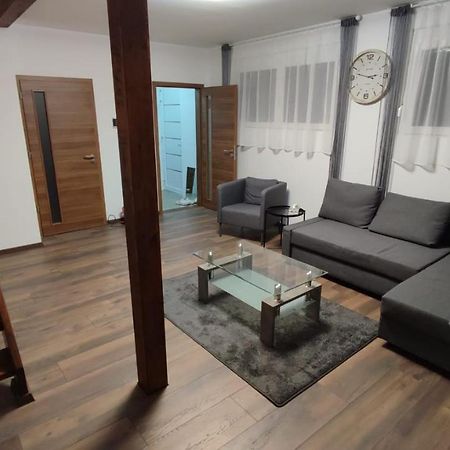 Panorama Apartmenthaus Vocklamarkt Exterior foto